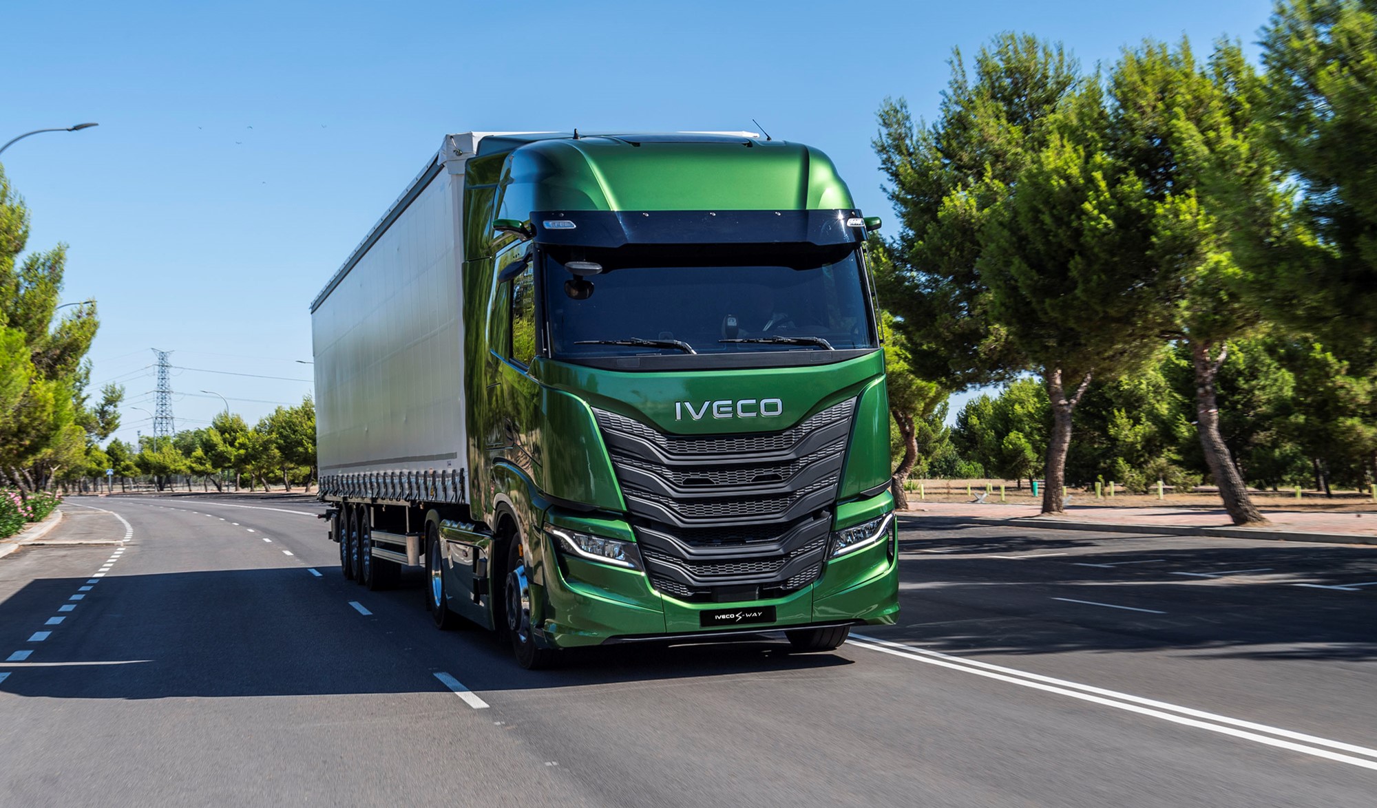 12-2023_IVECO_S-Way_03
